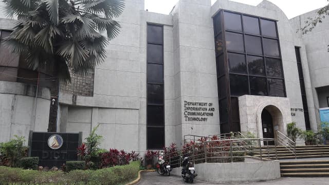 Malacañang Studies the Social Media Franchise Bill as DICT Backs Broadcast-Style Licensing for Platforms